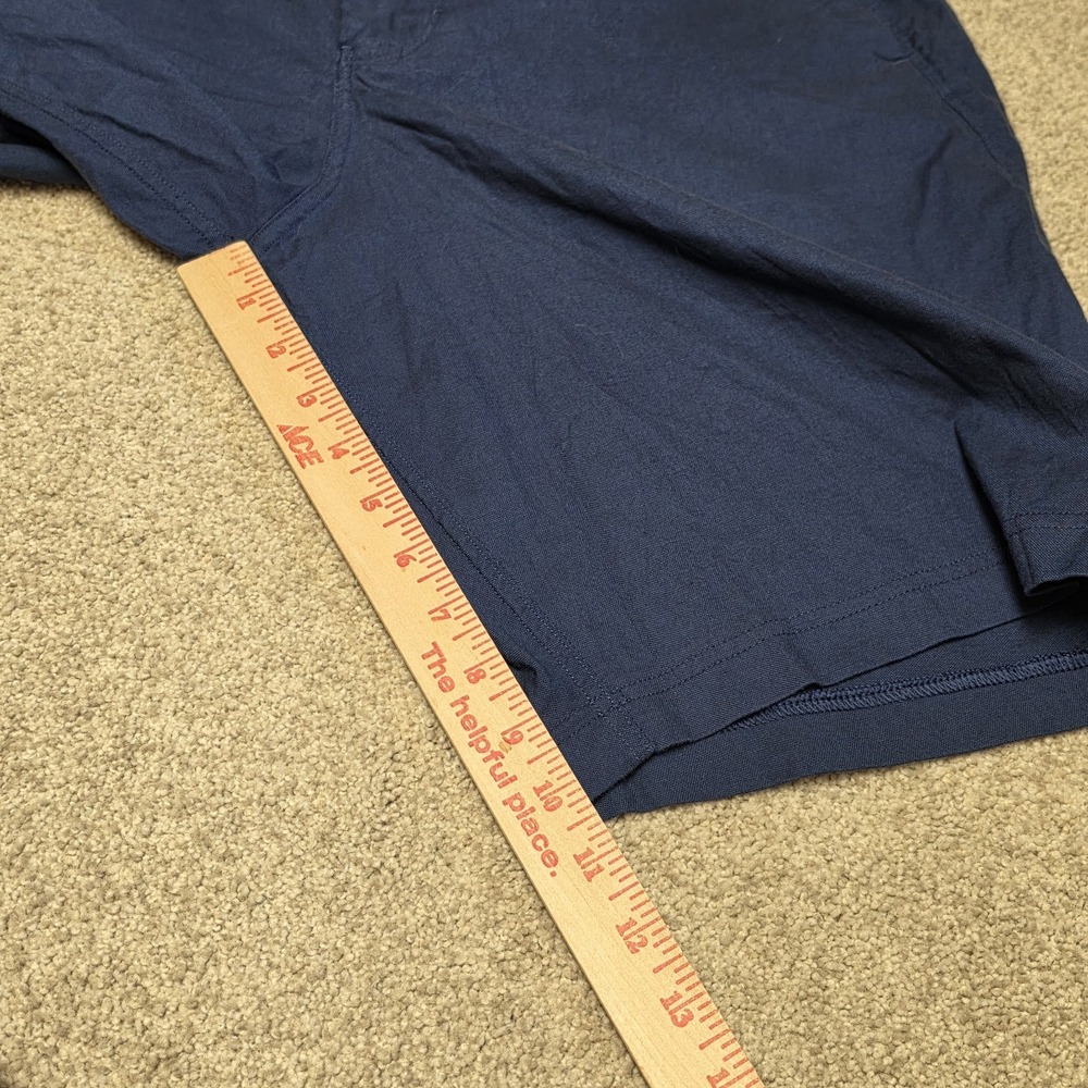 Lululemon Men's Casual Golf Shorts Blue Stretch Lightweight Size 36 Preppy - Picture 6 of 7